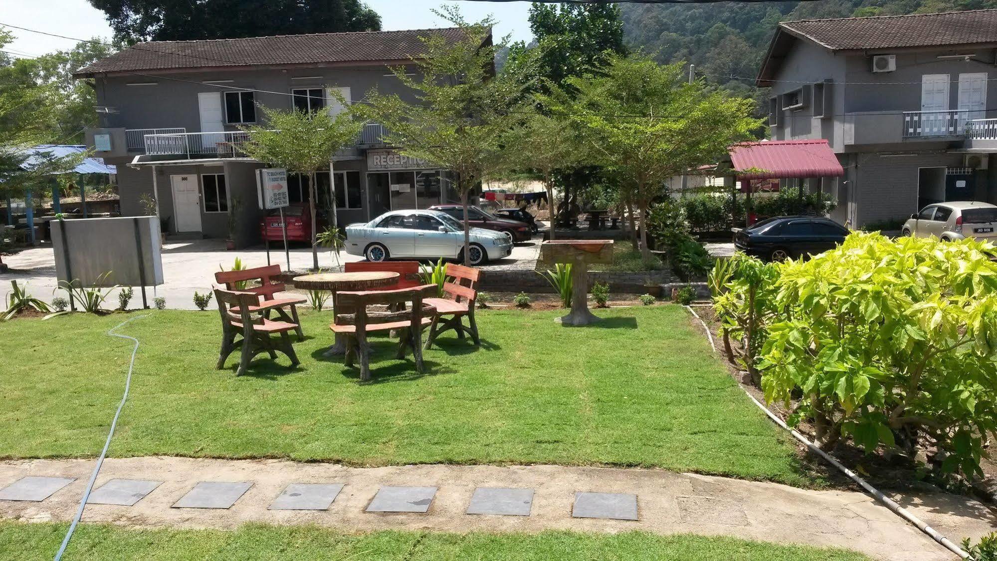 De Chempedak Guesthouse 6 & 7 Kampong Baru Esterno foto