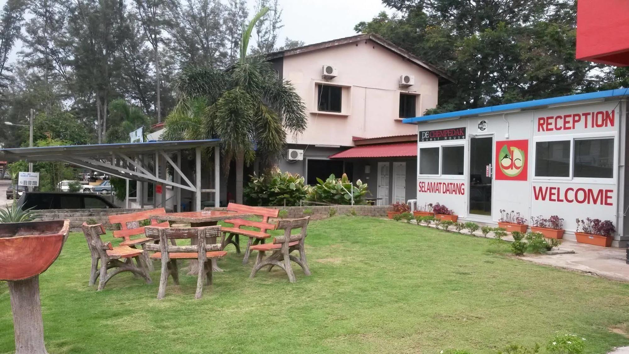 De Chempedak Guesthouse 6 & 7 Kampong Baru Esterno foto